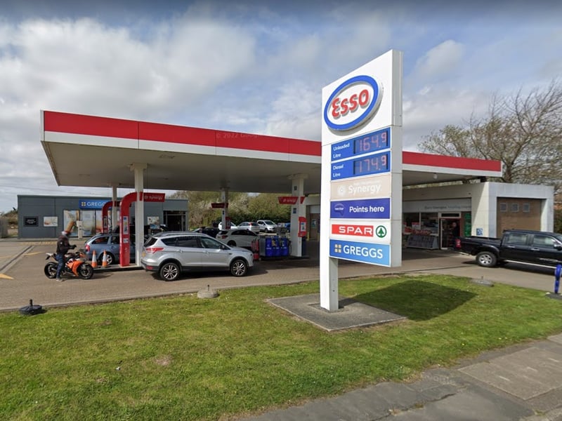 This Greggs is located in Havant Road, Hayling Island, and it has a Google rating of 4.2 with 156 reviews.