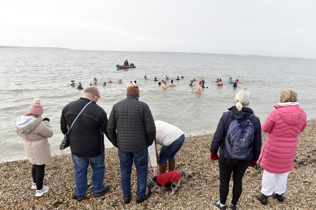 Solent Sea Swimmers held their annual Boxing Day dip in the Solent at Lee-on-the-Solent on Tuesday, December 26. 

Picture: Sarah Standing (261223-4131)