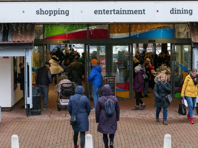 Port Solent Christmas Market, Portsmouth
Picture: Chris Moorhouse (071224-06)