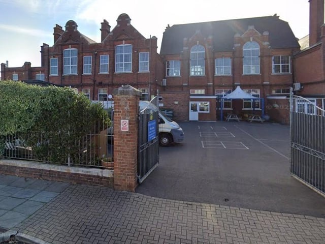 King's Academy College Park (Junior) had 38 per cent of students meeting the expected standard. The average score in reading was 102 while the score in maths was 100.