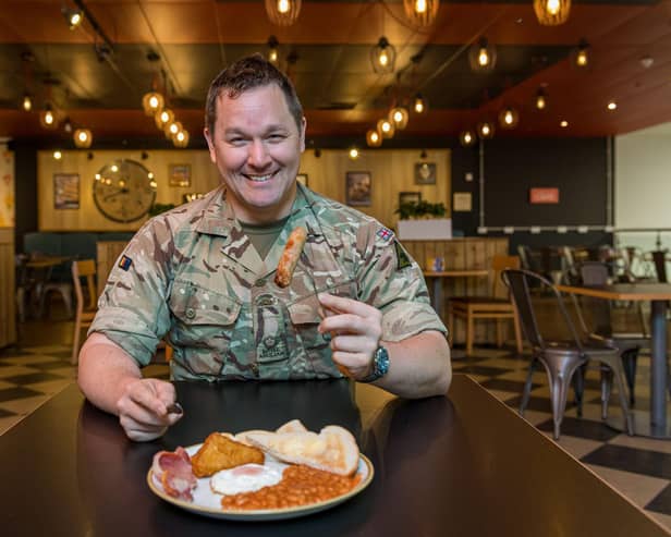 Serving Armed Forces personnel  and veterans can tuck into a free breakfast this Sunday.