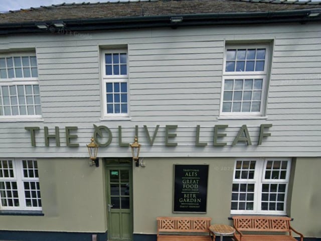 The Olive Leaf, Hayling Island, is seeped in history and is sat prominently on the seafront. The restaurant dishes up a range of delicious meals including Linguine Verde and Moules & Frites.