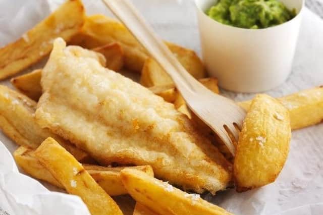 There are a few good tipples to pair with a chippy tea