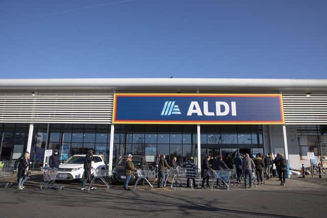 Many parents would prefer to see the food parcels replaced with vouchers which could be used at supermarkets such as Aldi.
Photo by Dan Kitwood/Getty Images