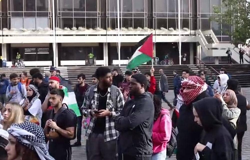 Protesters gather in Guildhall over the Palestine -Israel conflict. Pic: Habibur Rahman