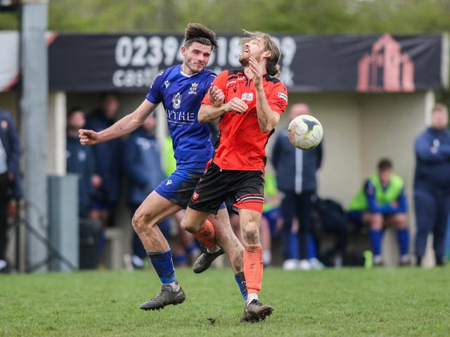 Portchester's Scott Jones, right. Picture by Nathan Lipsham