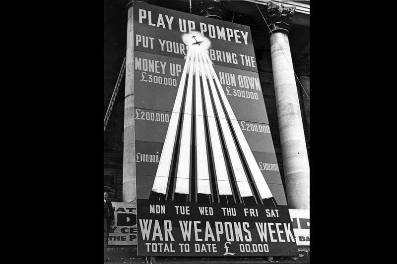 The chart for War Weapons Week on the outside of the Guildhall, Portsmouth, October 21-26, 1940