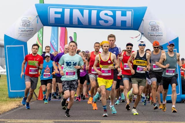 The start of the 2023 Solent Airport 5k run