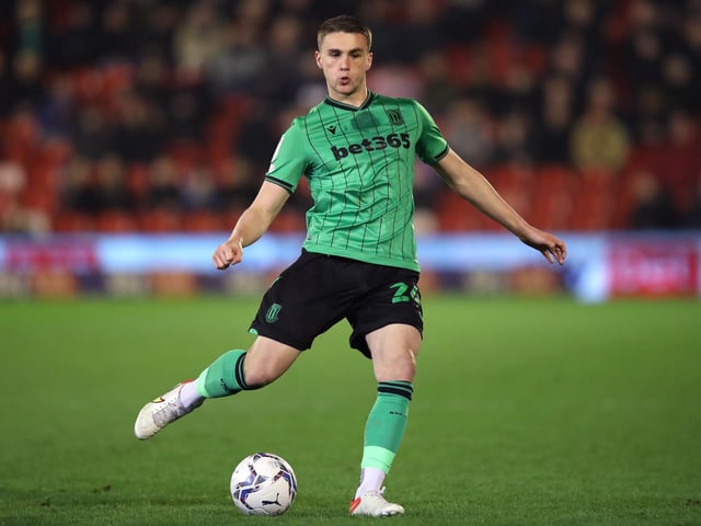 Age: 19
Position: CB
Current Fifa 22 rating: 69/99
Potential Fifa 22 rating: 82/99
Picture: George Wood/Getty Images)