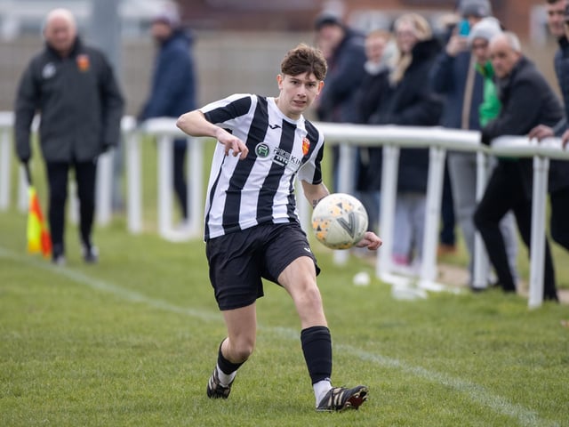A Hayling United player. Picture by Alex Shute