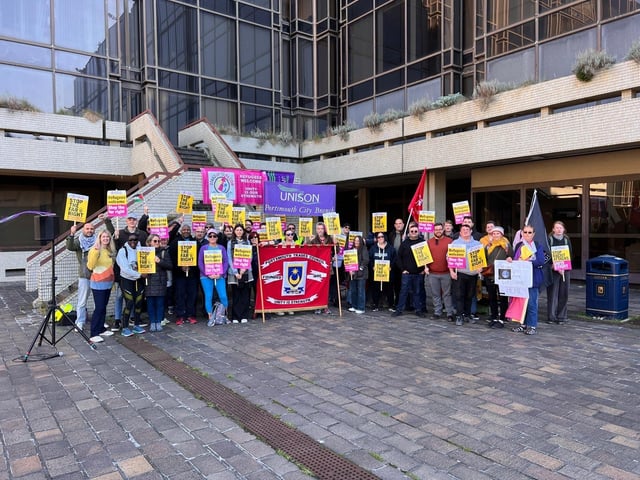 Unity protesters in Guildhall