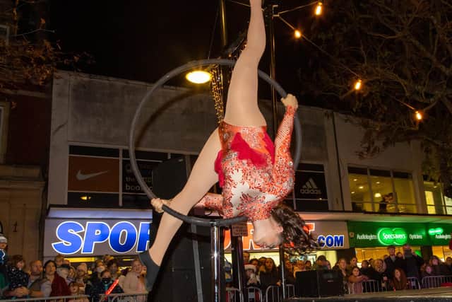 Locals turned out to see the big finale, featuring Blue Fish Entertainments dance routine after the Christmas lights were turned on along Fareham high street on Saturday evening. Photos by Alex Shute