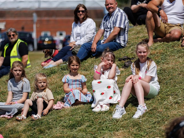 Ruby, Maya, Isla, Florence and Darcie listening to shanti songs at Walpole Park. Picture:Marcin Jedrysiak