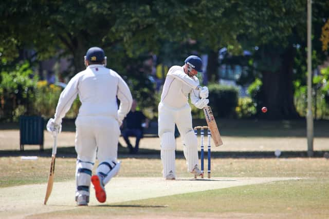 Ben Walker batting for Havant. Photo by Alex Shute