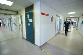 QA Hospital, Portsmouth on Thursday 25th November 2021

Pictured: GV of inside of QA medical wards

Picture Habibur Rahman