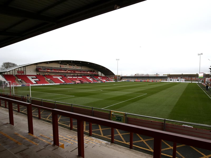 Average attendance: 3,403; Capacity: 5,327.