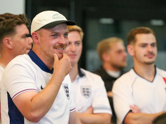 Fans watch Netherlands v England, UEFA Euros 2024 semi-final played in Dortmund, at Village Hotel, Lakeshore Drive, CoshamPicture: Chris  Moorhouse (100724-061)