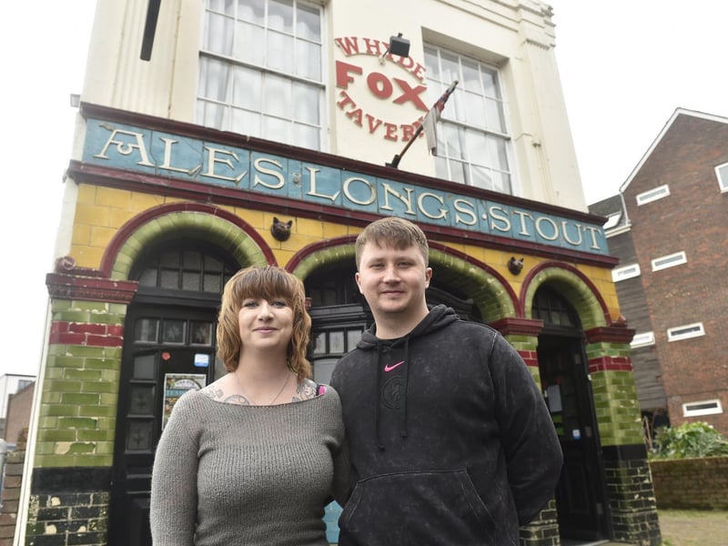 Heidi Bennett (29) and her partner Lewis Hind (29) have moved from Weymouth to Gosport to take over as the landlords of The Fox Tavern in North Street, Gosport, which is the one of oldest pubs in Gosport.  Picture: Sarah Standing (240125-8706)