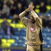 Paul Merson receives his Millwall standing ovation.
PICTURE;STEVE REID(031028-180)