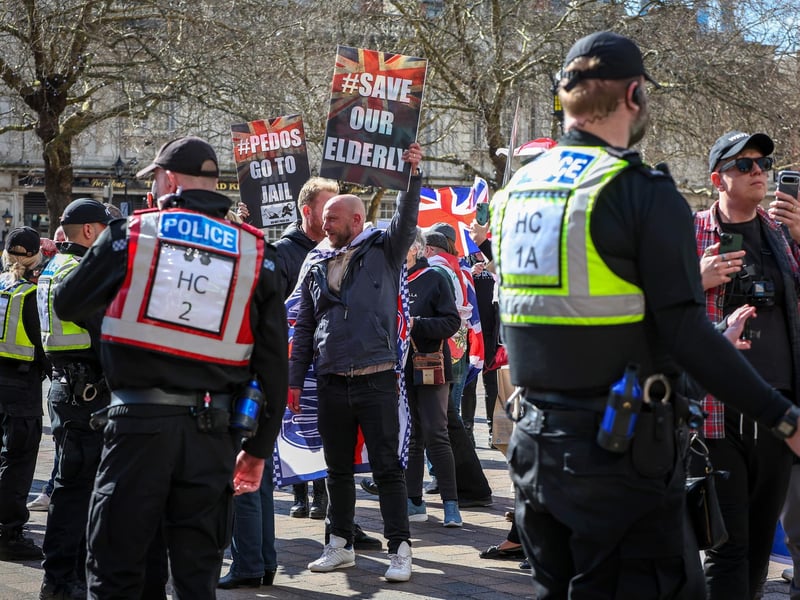 A Unity Rally, arranged by Stand Up To Racism Portsmouth, and a mass-deportation demonstration, arranged by UKIP, took place in Portsmouth's Guildhall on Saturday, March 15. Picture: Chris Moorhouse (150325-053)