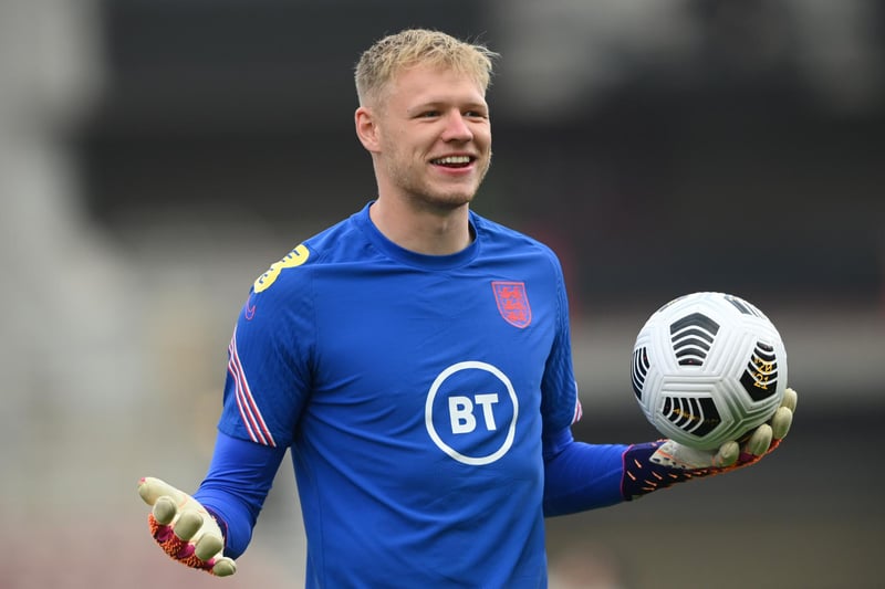 Ex-Sheffield United goalkeeper Paddy Kenny has claimed the Blades' current number one Aaron Ramsdale has claimed a move to Spurs would be 'perfect' for the player, as he could both learn from Hugo Lloris and challenge him for his starting spot. (Football Insider)