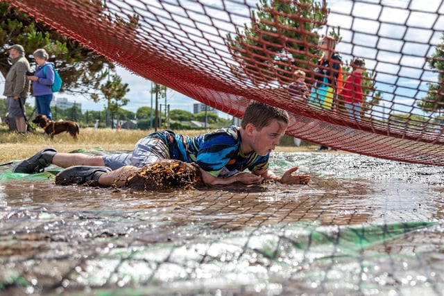 Tackling the muddy cargo nets