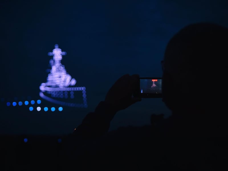 Residents enthusiastically captured the scenes in the sky