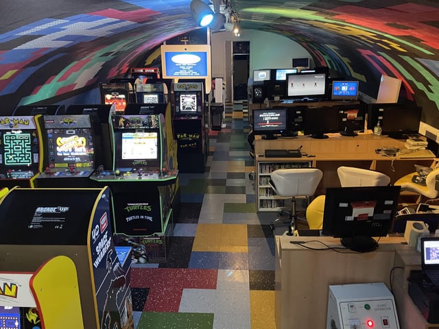 Tucked away in an Old Portsmouth basement is complete heaven for any gamers in the family thanks to the city's only Video Game Cafe. Game Over can be found at 16 High Street and offers two-hour sessions were you can enjoy a huge variety of game sand consoles from the Vectrex to the Game Cube, from Playstation 1 to Pong on the Binatone TV Master IV. Each session costs £5. www.gameover.cafe