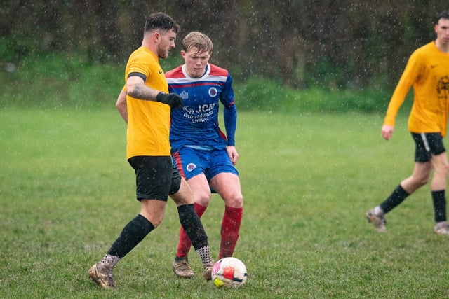 FFTP (yellow) v The Meon. Picture by Keith Woodland