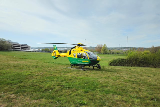 Large emergency service response to serious incident below M275