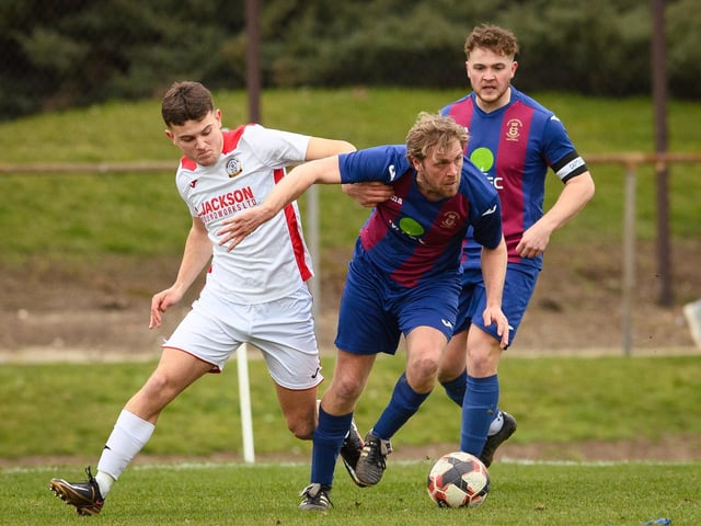 US Portsmouth's Simon Woods on the ball. Picture: Keith Woodland