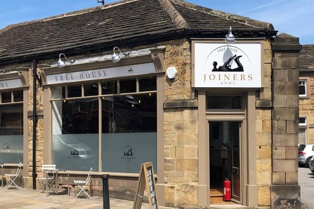 Joiners Arms, 1-2 Rutland Buildings, Bakewell, DE45 1BZ. Rating: 4.6/5 (based on 207 Google Reviews). "Proper little real ale pub in a great location."