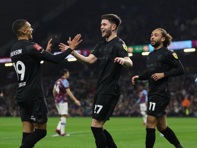 Points: 97; Goal difference: +60.
