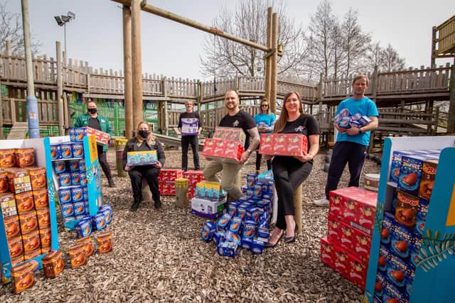 Karen Withey and Sara Potten from Morrisons, Dwayne Whitehouse and Ava Louis from Genius Money, Rob Neale from PCC,
Geoff Chapman and Michele Appleton from Landport Adventure Playground
Picture Habibur Rahman