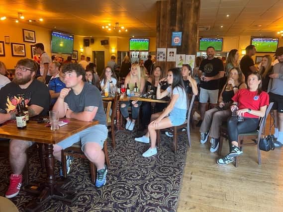 Fans at the Westleigh Pub in Havant for England women's World Cup final with Spain.