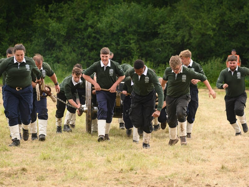 The Fieldgun group in actionPicture: Keith Woodland (260521-50)