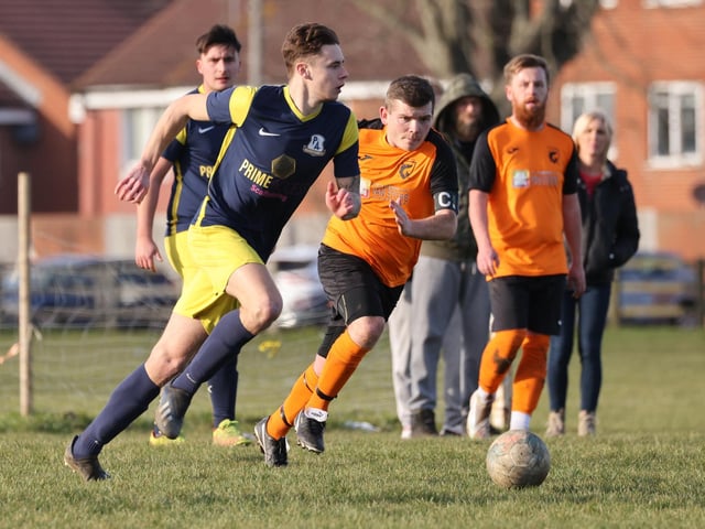 Pelham (blue & yellow) v AFC Farlington. Picture by Kevin Shipp
