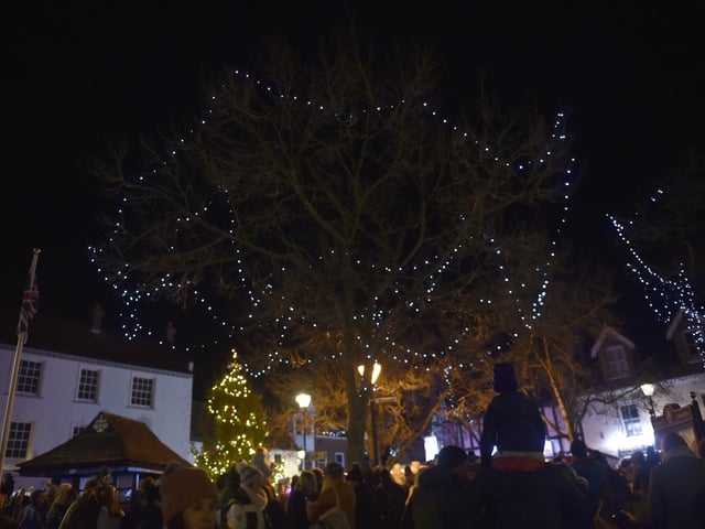 Emsworth Christmas lights were switched on in St Peter's Square on Friday, December 1, 2023.
Picture: Sarah Standing