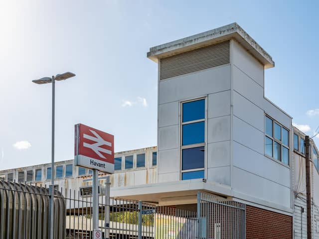 Havant railway station
