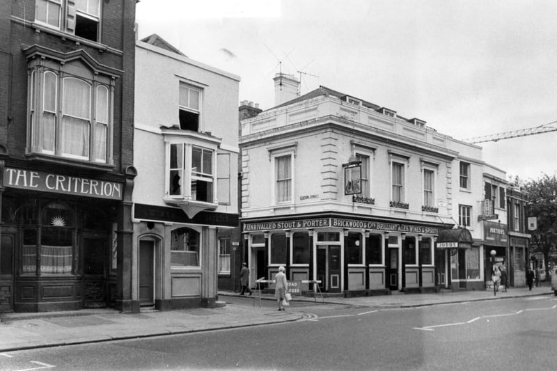 1973. The Criterion pub is flanked by the closed Claremont Tavern. A very narrow Station Street has Judds Railway Hotel on the corner with Lennox Arms at the end of the block.