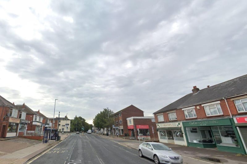 The average property in Havant Road, Drayton costs £695,500.