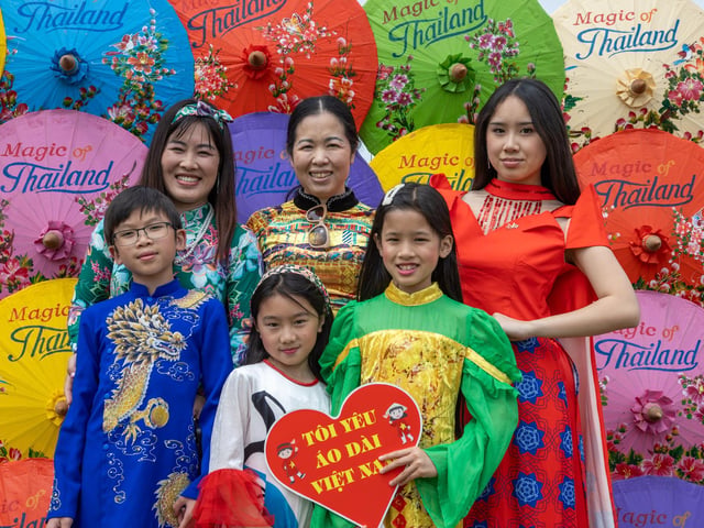 Southsea Common was transformed this weekend into a Thai craft and food extravanganza for the whole family. Pictured - Hoang FamilyPhotos by Alex Shute