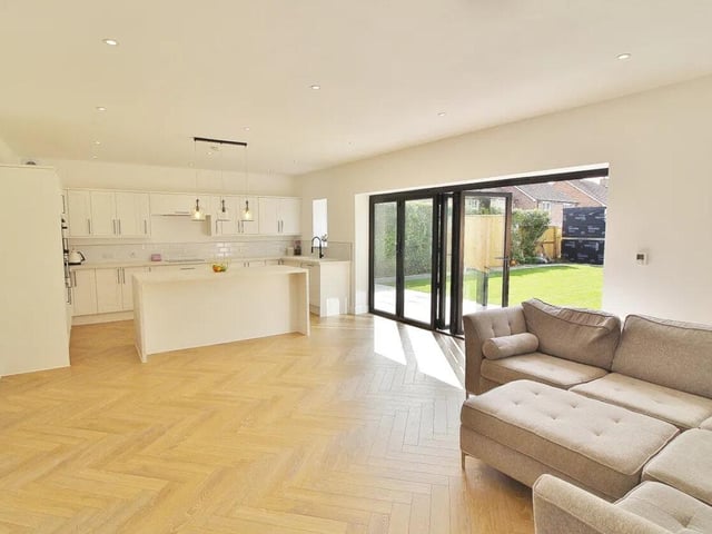 The property has been completely renovated and it comes with a high specification throughout.