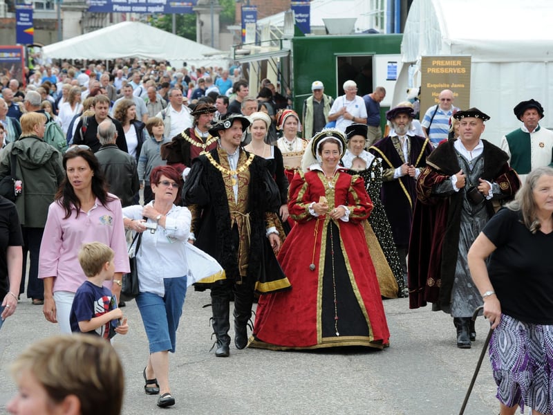 Navy Days at the Portsmouth Naval Base. Pictured in period costume 31st July 2010. Picture: Paul Jacobs 102433-6
