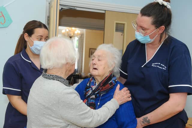 Portsmouth's oldest identical twins celebrated their 93rd birthday on Monday, April 18 at Braemar Care Home in Southsea.

Pictured is:  (left and right) Senior carers Joanne Woodacre and Amy Saunders with identical twins (middle l-r) Barbara Walford and Beryl Taylor.

Picture: Sarah Standing (220422-2205)