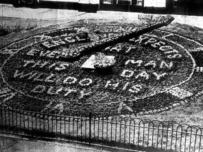The original floral clock in Southsea about 1940. England Expects That Every Man This Day Will Do His Duty.