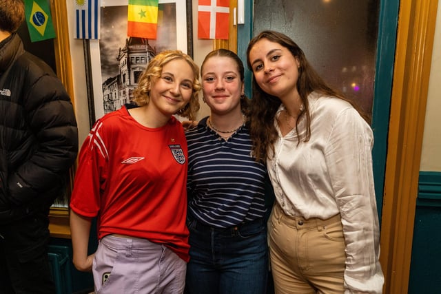 Devon Summerfield, Amelie Ayres, Justine Lamare before kick off at the Leopold Tavern in Southsea. Picture: Matthew Clark