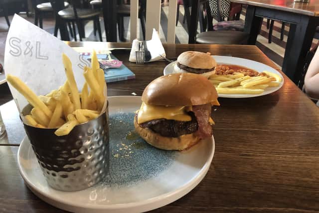 The Slug and Lettuce burger