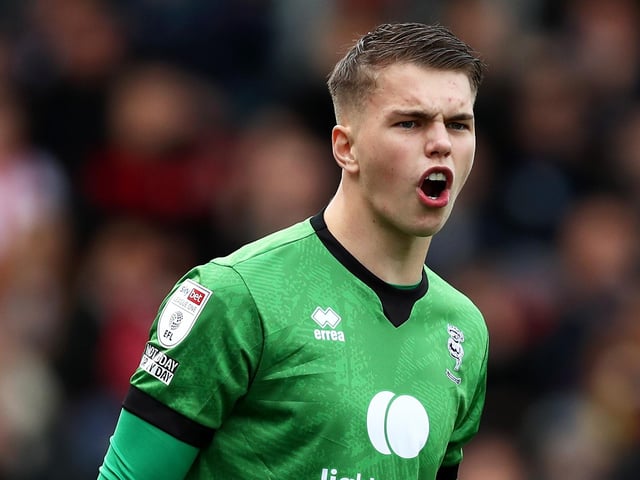 Cowley is known to be a long-term admirer of the stopper, with the academy graduate one of a number of options for the Blues boss last season. Despite missing the second half of the campaign through injury, the 20-year-old kept two clean sheets in 33 league outings for a struggling Lincoln side. The keeper’s reflexes have seen him gain a number of admirers and it could see the Pompey chief make a move back in for the starlet.