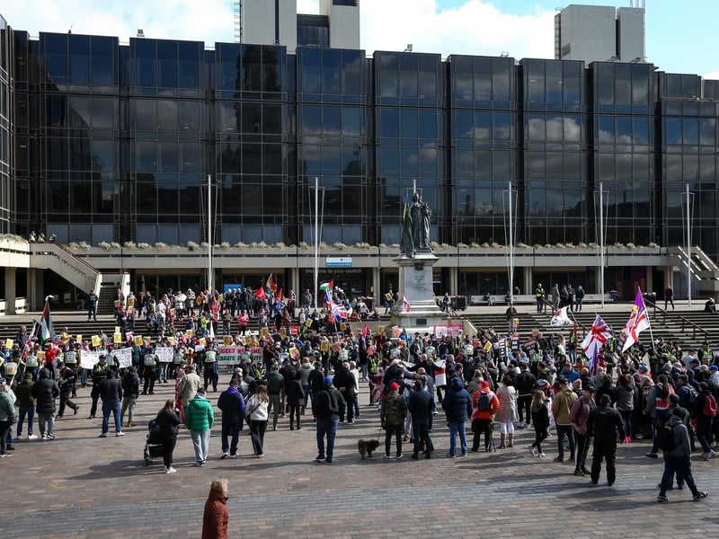 A Unity Rally, arranged by Stand Up To Racism Portsmouth, and a mass-deportation demonstration, arranged by UKIP, took place in Portsmouth's Guildhall on Saturday, March 15. Picture: Chris Moorhouse (150325-081)